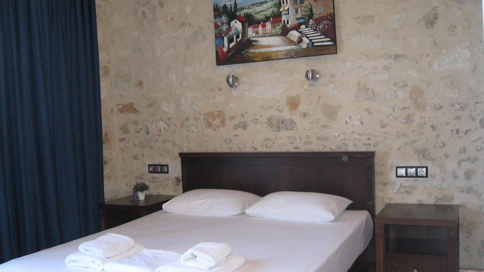 Sea Front Old Town Hotel Rethymno  2*, Rethymno (Crete)